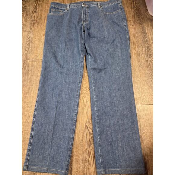 St. Croix Luxury Jeans Straight Leg Dark Wash NEW 38x31 Men's - Picture 1 of 3